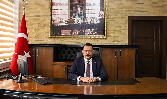 Van'ın Muradiye Kaymakamı Türkmenoğlu göreve başladı