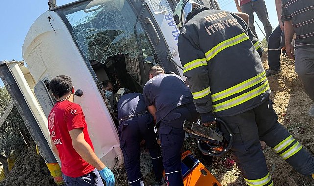 Yan yatan hafriyat kamyonunun sürücüsü yaralandı