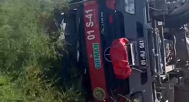 Yangına müdahaleye giden arazöz devrildi: 2 yaralı