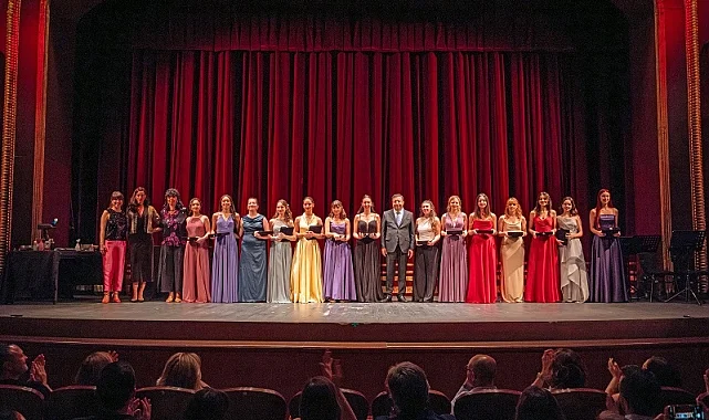Yarının Kadın Yıldızları İstanbul Müzik Festivali'nde parladı