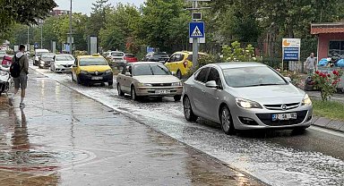 Yaz yağmuruna hazırlıksız yakalandılar