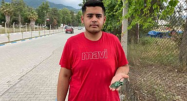 Yerde bulduğu 40 bin TL'lik altını sahibine teslim etti