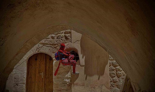 Yerli örümcek adamın 64'üncü durağı Mardin oldu