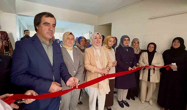 Yıl boyu hazırladıkları ürünleri gururla sergilediler