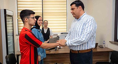 Yılmaz'dan sessizlik çağrısı