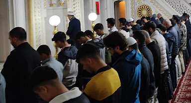 Yüksekova Anadolu İmam Hatip Lisesi öğrencilerinden anlamlı Filistin duyarlılığı: Sabah namazında buluştular