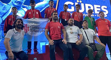 Yunusemreli güreşçiler Türkiye şampiyonu oldu