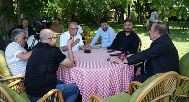 Zeki Eker: "Muşspor'un 2. Lig'e yükselmesi 35 yıllık hasreti sona erdirdi"