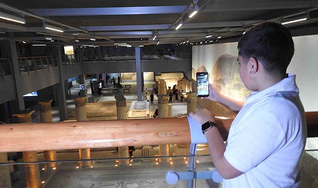 Zeugma Mozaik Müzesi'nde bayram yoğunluğu
