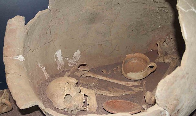 Ziyaretçilerini 8 buçuk milyon yıl öncesine götüren müze 30 bin kişiyi ağırladı