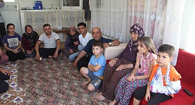 101 yaşındaki Ayşe nine yıllara meydan okuyor