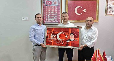 15 Temmuz Gazisi Taşdemir'e Ömer Halisdemir tablosu verildi