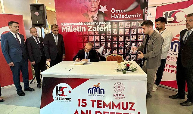 15 Temmuz Temalı Sergi ve Anı Defteri ilgi gördü