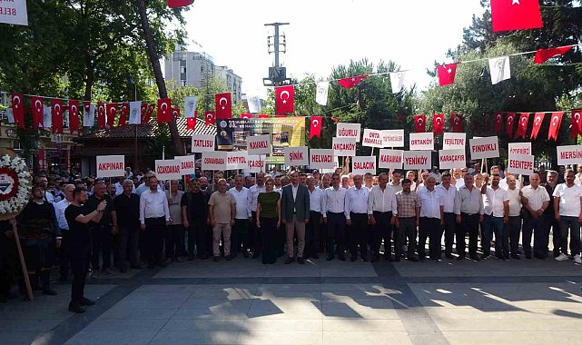 33 yıldır yapılan festival coşkulu başladı