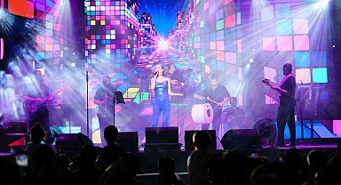33.Uluslararası Akçaabat Müzik ve Halk Oyunları Festivali'nde unutulmaz akşam