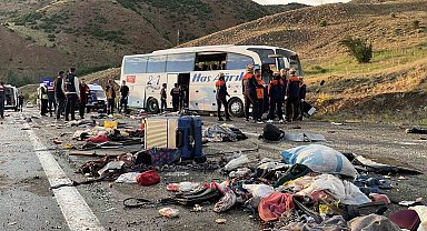 4 kişiye mezar olan otobüsün sürücüsü tutuklandı
