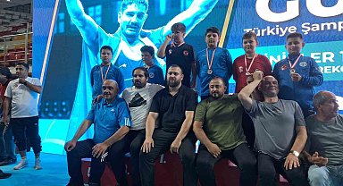 6 sporcu milli takım kampında