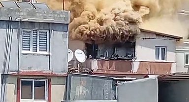 Adana'da korkutan ev yangını