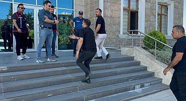 Adıyaman Belediye Başkanı Abdurrahman Tutdere gözaltına alındı