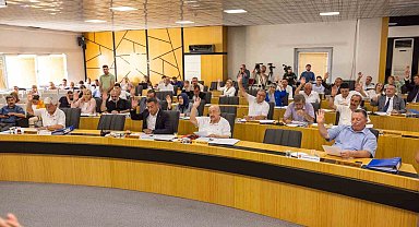 Afyonkarahisar Belediyesi halk otobüsü ücretlerine yüzde 47 zam yaptı