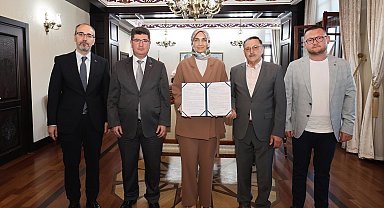 Afyonkarahisar Devlet Hastanesi'ne 'Tüp Bebek Merkezi' müjdesi