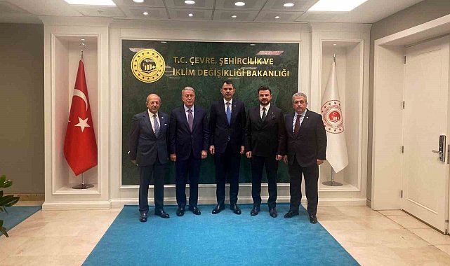 AK Parti Kayseri'den Bakan Kurum'a ziyaret