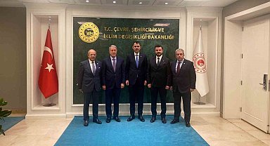 AK Parti Kayseri'den Bakan Kurum'a ziyaret