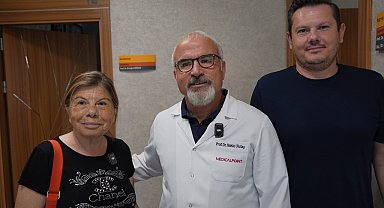 Akciğerdeki nodül, kapalı cerrahi yöntemle alınarak bir ilk gerçekleştirildi