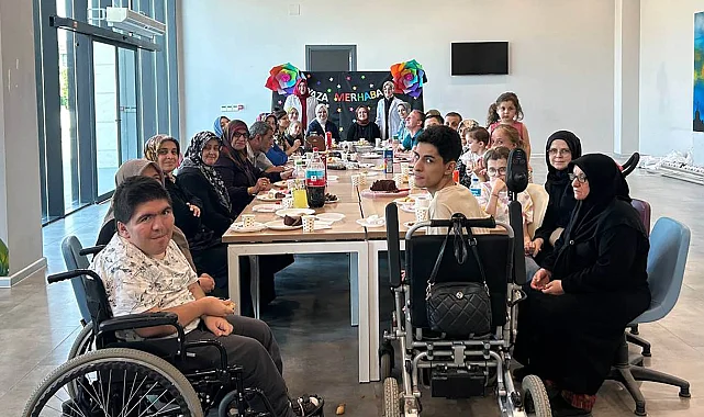 Akyazı SGM'de karne sevinci