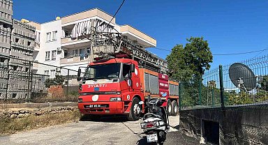 Alanya'da 4 katlı binada yangın