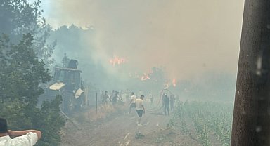 Alevlerin Örenköy'e ulaşmaması için canla başla çalışıyorlar