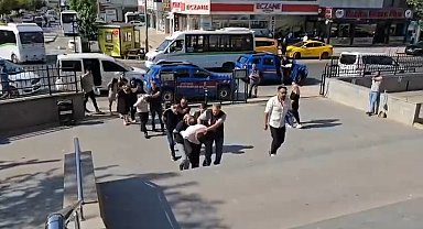 Alkollü müşterilerin kredi kartlarını izinsiz kullandığı belirlenen 4 şüpheli tutuklandı