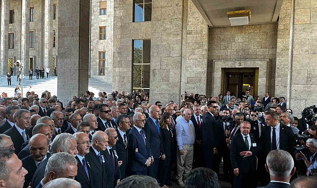 Altan Öymen için TBMM'de cenaze töreni düzenlendi