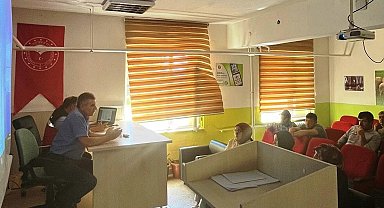 Altıntaş'ta besi sığırı yetiştiriciliği kursu açıldı