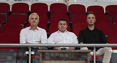 Anadolu Yıldızlar Ligi Badminton turnuvası başladı