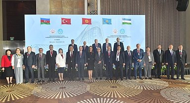 Anayasa Mahkemesi Başkanı Özkaya, TÜRK-AY 1. Kongresi'ne katıldı