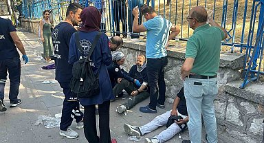 Ankara'da belediye otobüsü önce iki araca, sonra üst geçitin ayağına çarptı: 20 yaralı