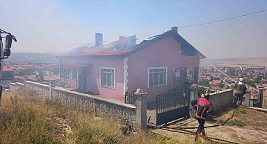 Anne ameliyattayken evde bıraktığı çocukların yangın çıkardığı iddiası