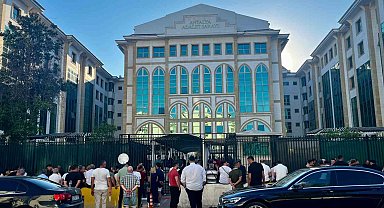 Antalya Büyükşehir Belediye Başkanı Böcek tutuklandı