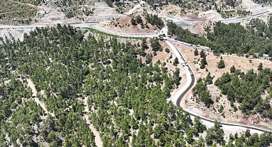 Antalya Büyükşehir'in kırsalda yol atağı sürüyor