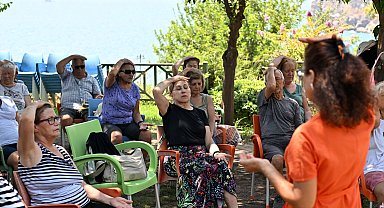 Antalya Falez Yaşlı Evi'nde rahatlatan etkinlik