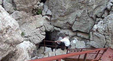 Antalya'nın Toros dağlarındaki doğal buzdolabı