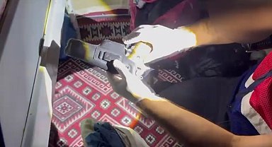 Arpaçay'da silah ve mühimmat ele geçirildi