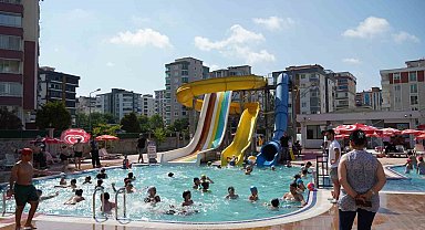 Atakum Belediyesi Aquapark'a yoğun ilgi