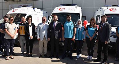 Aydın'da 3 yeni ambulans sağlık filosuna katıldı