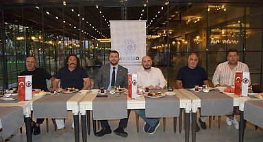 AYSİAD üyeleri istişare toplantısında bir araya geldi