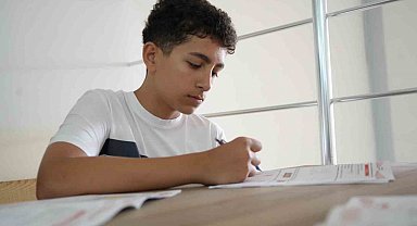 Azimli ve disiplinli çalışma başarıyı getirdi: Bayburt LGS birincisi çocukluk hayaline adım adım ilerliyor