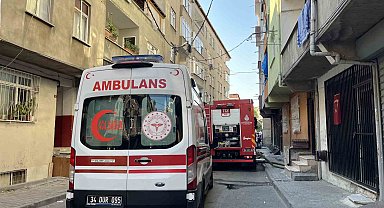 Bağcılar'da 5 katlı binada yangın
