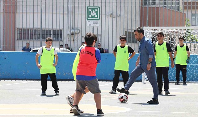 Bağcılar'da çocuklar yaz tatilini spor yaparak geçiriyor