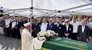 BAGFAŞ kurucusu Recep Gencer Bandırma'da son yolculuğuna uğurlandı